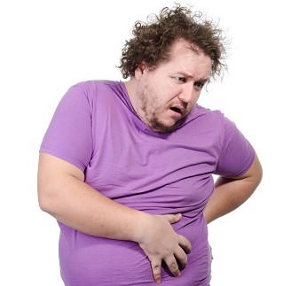 O que ajuda na flatulência? Fonte da foto: Getty Images A barriga inchada de um homem dói