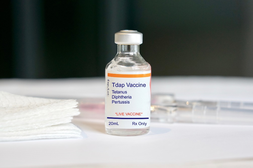 Vacinação TdaP contra o tétano, a tosse convulsa e a difteria Fonte: Getty Images Vacina TdaP (vacina) contra o tétano, a tosse convulsa e a difteria