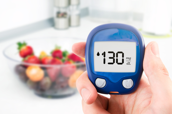 Valor glicémico 7,2 mmol/l. Fonte: Getty Images O glucómetro indica a glicemia em mg/dl