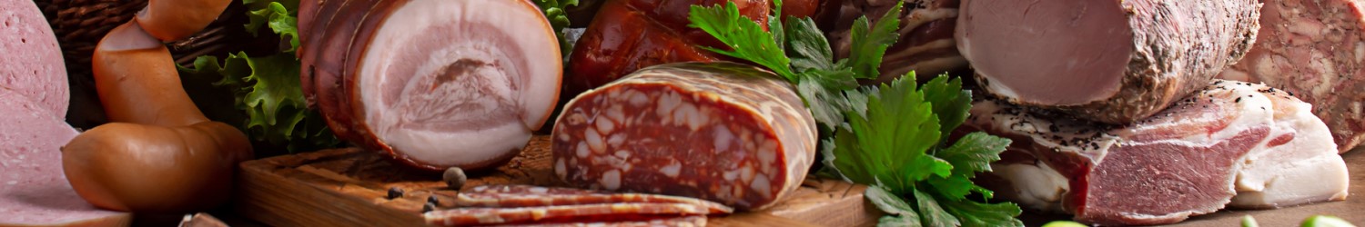 Produtos à base de carne, fiambre, salame, bacon, salsichas, enchidos, salsichas de fígado, salsichas de fígado
