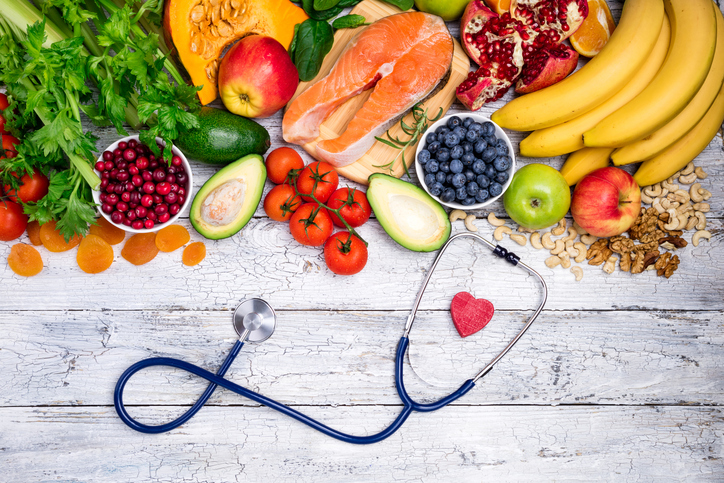 Uma alimentação saudável como base para um estilo de vida saudável. Fonte da foto: Getty Images Uma alimentação saudável como base para um estilo de vida saudável