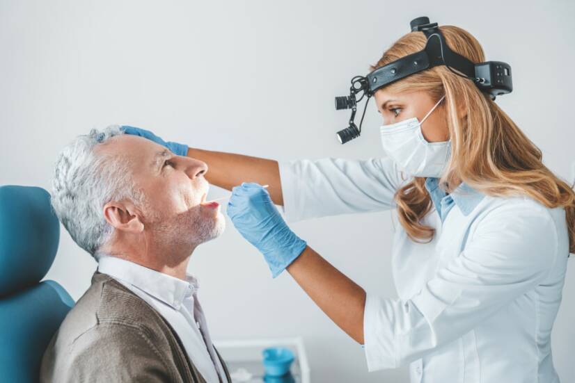 Leucoplasia: manchas brancas na boca? Quais são os riscos?