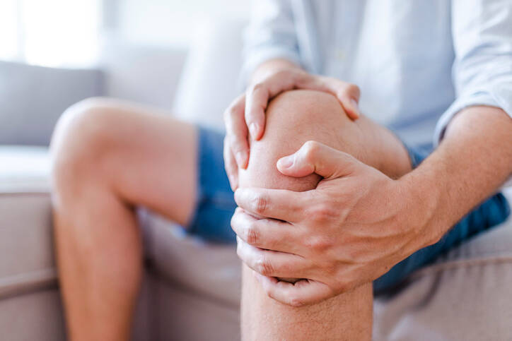 Artrite reactiva: inflamação pós-infecciosa, dores nas articulações e outros sintomas?