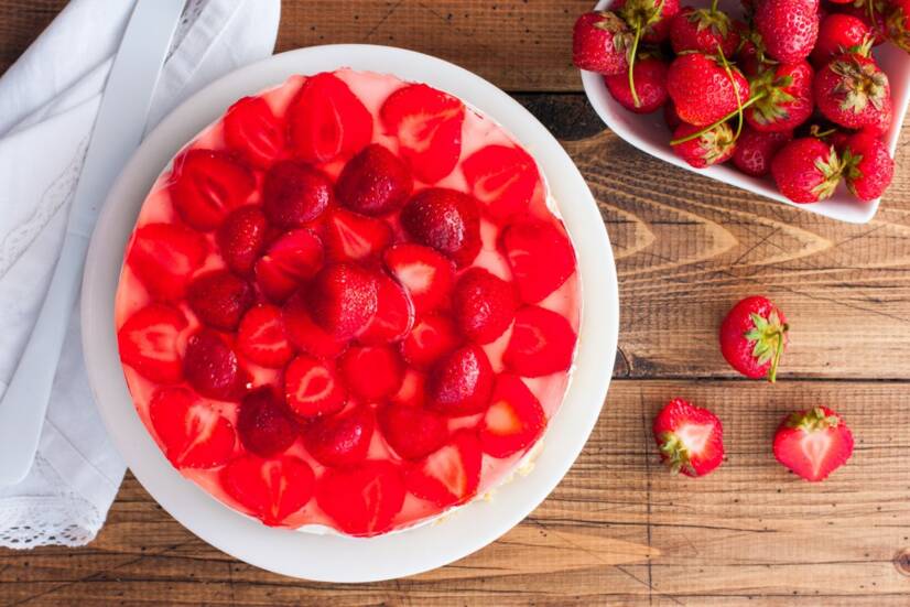 Receita de cheesecake de morango saudável com mascarpone