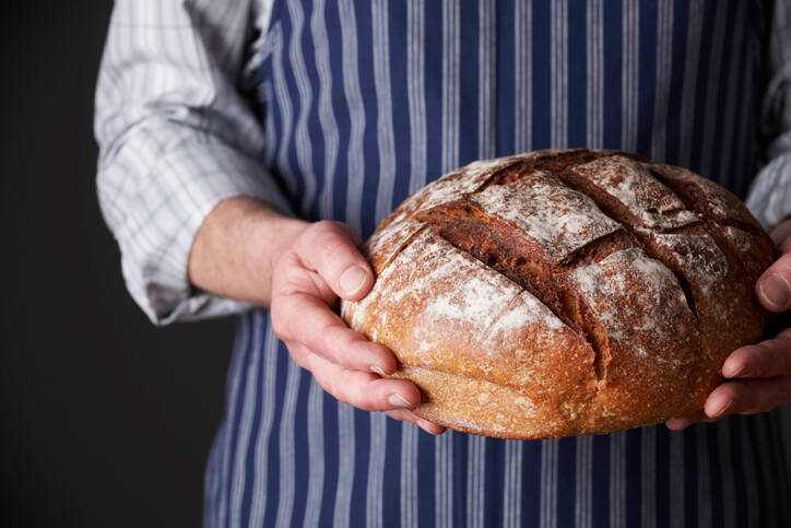 Se procura uma massa saudável, temos uma receita de pão de massa fermentada caseiro