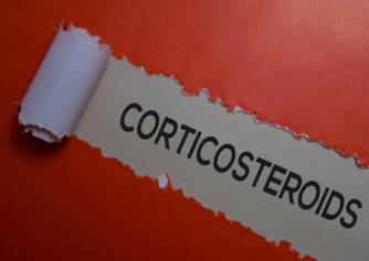 O que são os corticosteróides, quando são utilizados e quais os seus efeitos secundários?