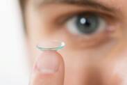 Lentes de contacto e tipos: como escolher e cuidar delas?