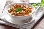 Sopa de lentilhas: uma receita simples para um prato nutritivo e saudável?