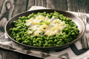 Gnocchi de espinafres saudável com bryndza. Experimente esta receita