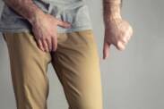 O que significa uma dor nos testículos? Pode ser uma constipação ou uma doença?